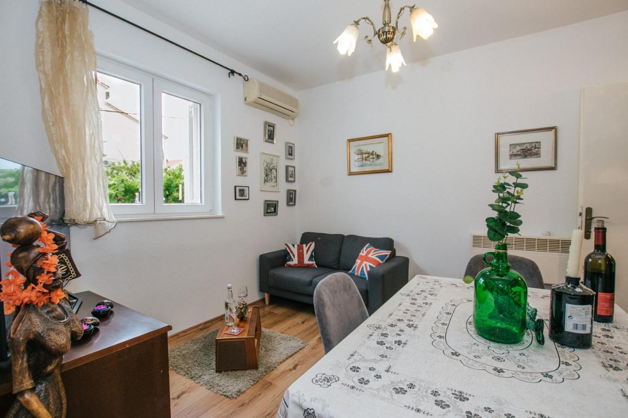 Apartman Bagattino-Trogir Near Old Town Bagian luar foto